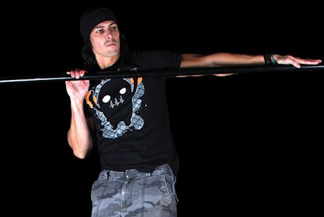 Want to do more pull ups? Try these 5 tips!
